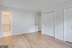 203 Locust St SW, Vienna, VA 22180 - Photo 11