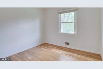 203 Locust Street SW, Vienna, VA 22180 - Photo 15