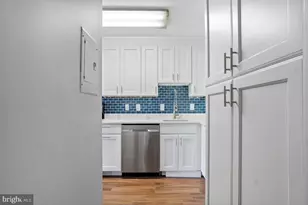 5901 Mt Eagle Dr, Alexandria, VA 22303 - Photo 15