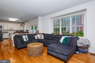 12952 Old Plains Rd, Fairfax, VA 22033 - Photo 15