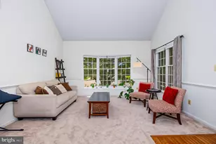 12952 Old Plains Rd, Fairfax, VA 22033 - Photo 5