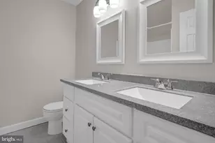9617 Waterline Dr, Burke, VA 22015 - Photo 25