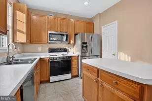 13225 Rolling Plains Ct, Herndon, VA 20171 - Photo 13