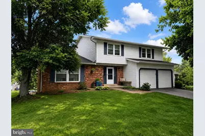 9825 Wolcott Drive, Burke, VA 22015 - Photo 1