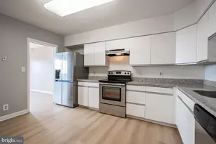 5501 Seminary Rd, Falls Church, VA 22041 - Photo 13