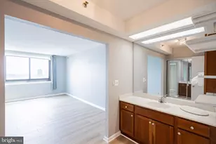 5501 Seminary Rd, Falls Church, VA 22041 - Photo 29