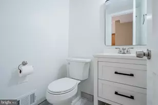 5844 Banning Pl, Burke, VA 22015 - Photo 17