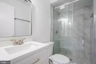 5844 Banning Pl, Burke, VA 22015 - Photo 7