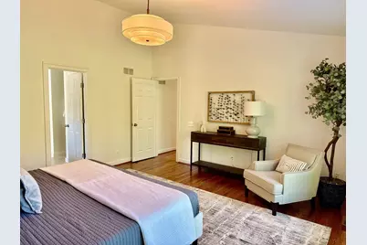 9733 Hidden Valley Road, Vienna, VA 22181 - Photo 17
