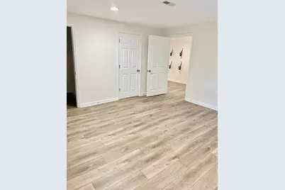 9733 Hidden Valley Road, Vienna, VA 22181 - Photo 33