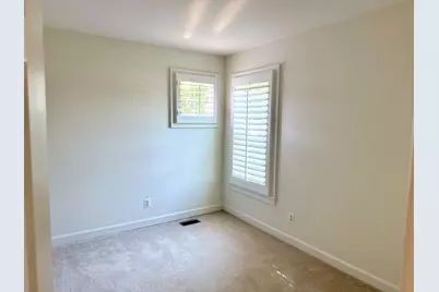 9733 Hidden Valley Road, Vienna, VA 22181 - Photo 27