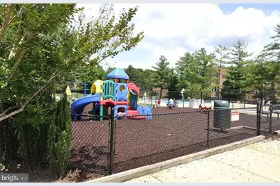 6001 Arlington Boulevard #816, Falls Church, VA 22044 - Photo 23
