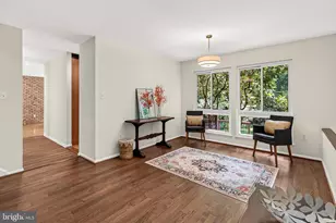 3219 Foxvale Dr, Oakton, VA 22124 - Photo 9