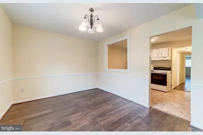 9705 Kings Crown Court #002, Fairfax, VA 22031 - Photo 11