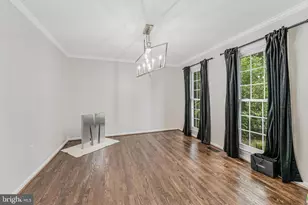 8424 Holly Leaf Dr, McLean, VA 22102 - Photo 5