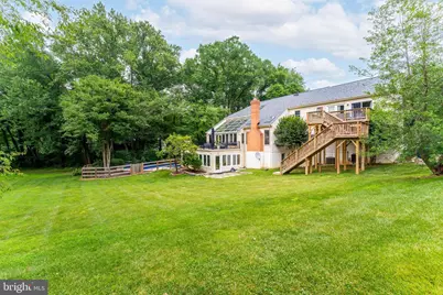 8424 Holly Leaf Drive, McLean, VA 22102 - Photo 33