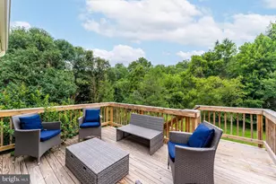 8424 Holly Leaf Dr, McLean, VA 22102 - Photo 15