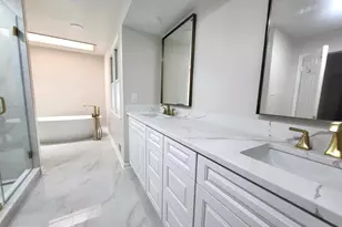 8424 Holly Leaf Dr, McLean, VA 22102 - Photo 17
