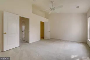 13129 Park Crescent Cir, Herndon, VA 20171 - Photo 29