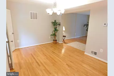 10315 Cherry View Court, Oakton, VA 22124 - Photo 3