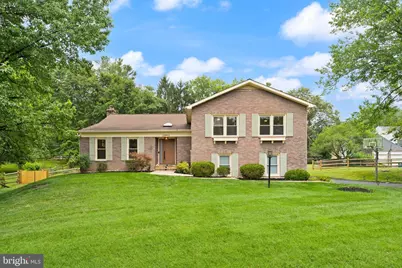10854 Meadowland Drive, Oakton, VA 22124 - Photo 1
