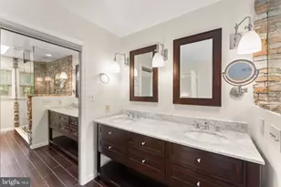 10854 Meadowland Dr, Oakton, VA 22124 - Photo 35