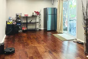 8201 Terra Grande Ave, Springfield, VA 22153 - Photo 11