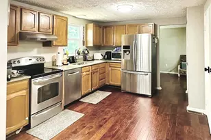 8201 Terra Grande Ave, Springfield, VA 22153 - Photo 7