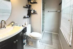 8201 Terra Grande Ave, Springfield, VA 22153 - Photo 21