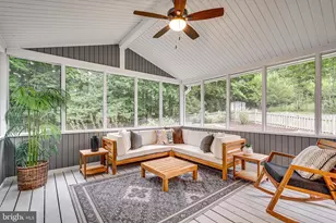 5104 Spring Rock Ct, Fairfax, VA 22032 - Photo 15