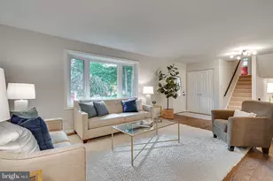 5104 Spring Rock Ct, Fairfax, VA 22032 - Photo 7