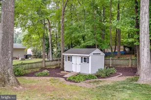5104 Spring Rock Ct, Fairfax, VA 22032 - Photo 35