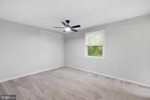 9018 Jersey Dr, Fairfax, VA 22031 - Photo 15