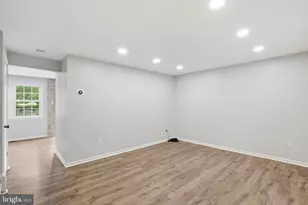 9018 Jersey Dr, Fairfax, VA 22031 - Photo 5
