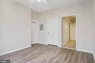 12949 Centre Park Cir, Herndon, VA 20171 - Photo 11