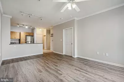 12949 Centre Park Circle #201, Herndon, VA 20171 - Photo 7