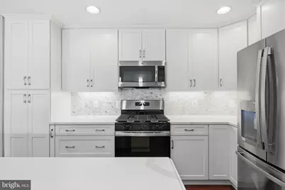 11508 Sperrin Circle #403, Fairfax, VA 22030 - Photo 15
