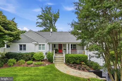 1622 Forest Lane, McLean, VA 22101 - Photo 5