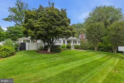 1622 Forest Lane, McLean, VA 22101 - Photo 3