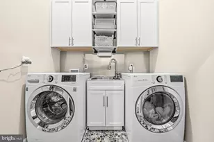 8801 Camden St, Alexandria, VA 22308 - Photo 23