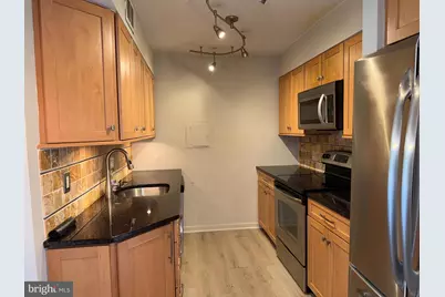 11400 Washington Plaza W #902, Reston, VA 20190 - Photo 15