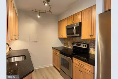 11400 Washington Plaza W #902, Reston, VA 20190 - Photo 17