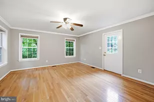 1649 Bennington Hollow Ln, Reston, VA 20194 - Photo 27