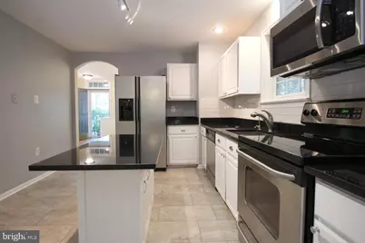 1649 Bennington Hollow Lane, Reston, VA 20194 - Photo 5