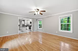 1649 Bennington Hollow Ln, Reston, VA 20194 - Photo 25