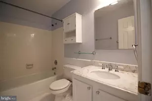1649 Bennington Hollow Ln, Reston, VA 20194 - Photo 15