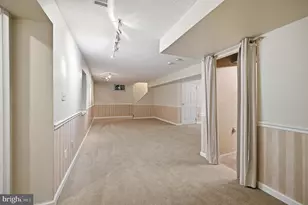 1649 Bennington Hollow Ln, Reston, VA 20194 - Photo 43
