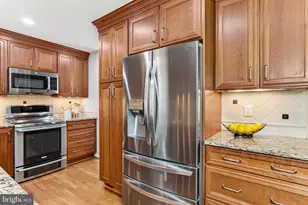 9001 Penn Manor Ct, Springfield, VA 22153 - Photo 21