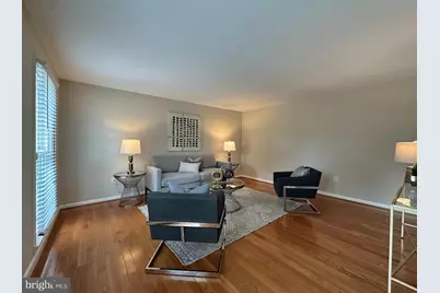 9001 Penn Manor Court, Springfield, VA 22153 - Photo 3