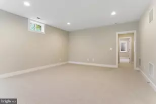 619 Truman Cir SW, Vienna, VA 22180 - Photo 89